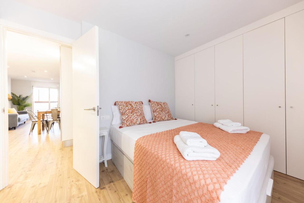 Bravissimo Eiximenis, With Beautiful Terrace And Views Leilighet Girona Eksteriør bilde